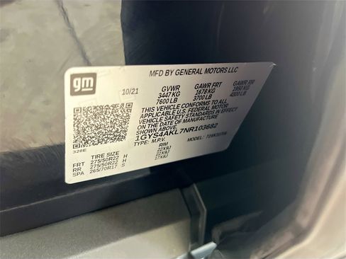 Used 2022 Cadillac Escalade Luxury w/ LPO, Floor Liner Package image 35