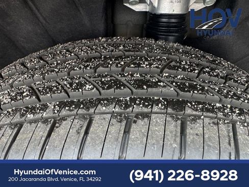 New 2025 Hyundai Santa Cruz Limited image 10