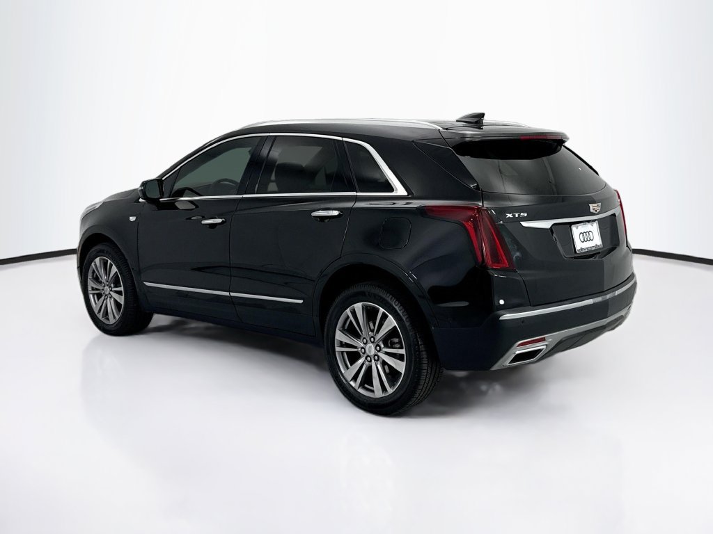 Used 2024 Cadillac XT5 Premium Luxury w/ Platinum Package FWD image 7