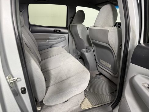 Used 2010 Toyota Tacoma PreRunner RWD image 28