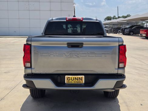 Used 2023 Chevrolet Colorado LT w/ LT Convenience Package RWD image 6