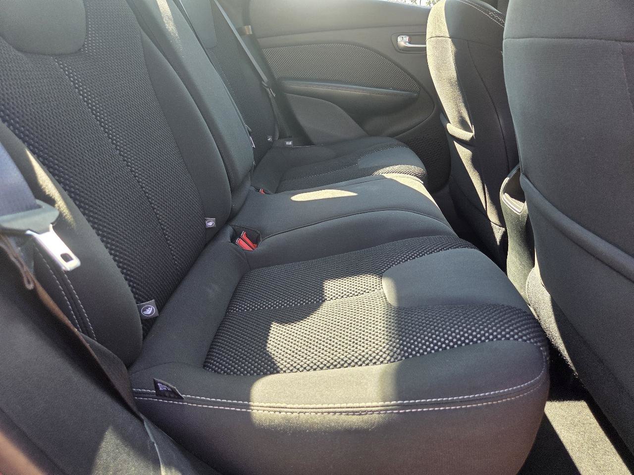 Used 2015 Dodge Dart SXT FWD image 10