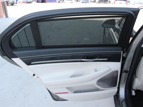 Used 2021 Genesis G90 5.0 Ultimate AWD/4WD image 15