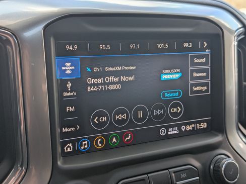 Used 2020 Chevrolet Silverado 1500 LTZ w/ LTZ Premium Package image 30