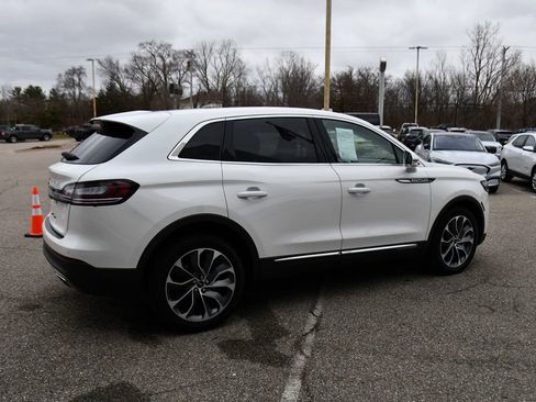 Used 2023 Lincoln Nautilus Reserve image 13