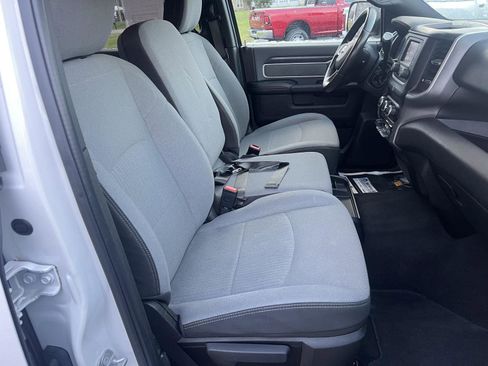 Used 2021 RAM 2500 Big Horn image 28