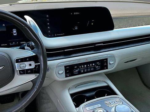 Used 2023 Genesis G90 3.5T AWD/4WD image 6