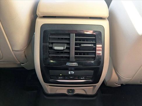 Used 2018 BMW X3 M40i image 17