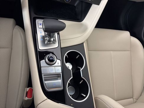 New 2026 Genesis G70 2.5T RWD image 34