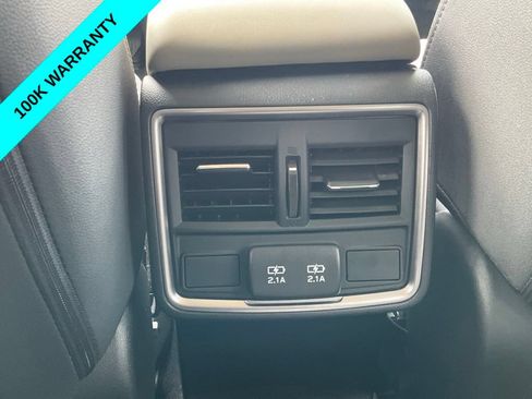 Certified 2024 Subaru Forester Premium AWD/4WD image 33