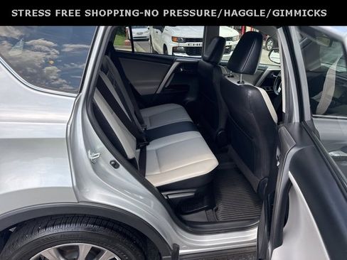 Used 2016 Toyota RAV4 Limited image 34