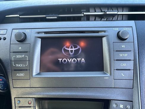 Used 2015 Toyota Prius Three image 20