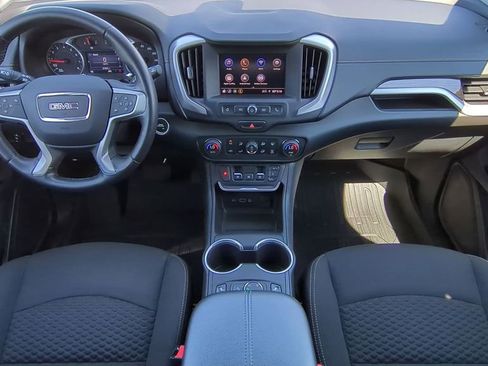 Used 2021 GMC Terrain SLE w/ Driver Convenience Package image 17