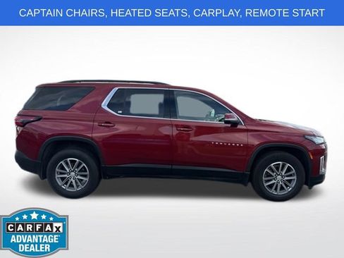 Used 2023 Chevrolet Traverse LT FWD image 3