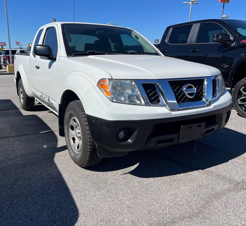 Used 2018 Nissan Frontier S RWD image 1