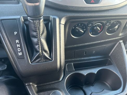 Used 2019 Ford Transit 150 XLT image 20