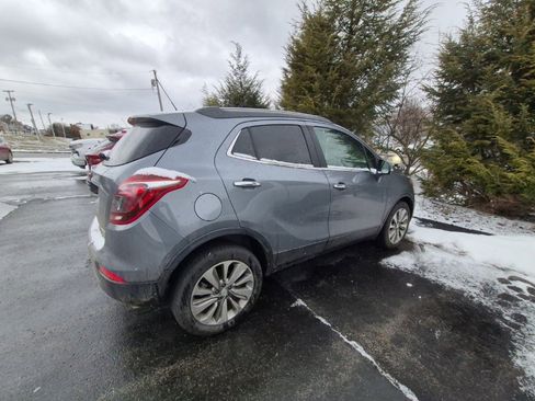 Used 2019 Buick Encore Preferred image 8