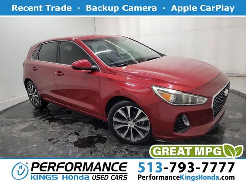 Used 2018 Hyundai Elantra GT image 1