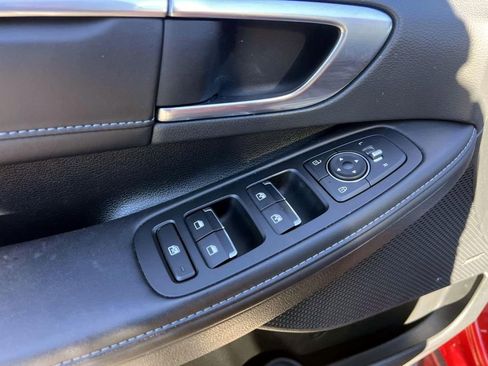 Certified 2023 Hyundai Sonata Limited w/ Cargo Package image 16