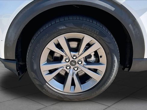 Used 2021 Ford Explorer XLT w/ Equipment Group 202A AWD/4WD image 11