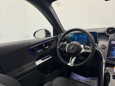 New 2026 Mercedes-Benz GLC 300 image 41