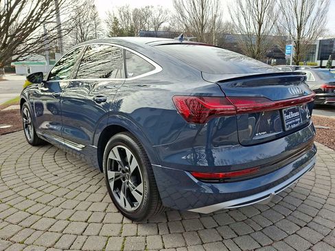 Used 2023 Audi e-tron Premium image 5