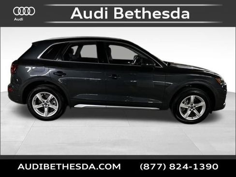 Used 2023 Audi Q5 2.0T Premium w/ Convenience Package image 8