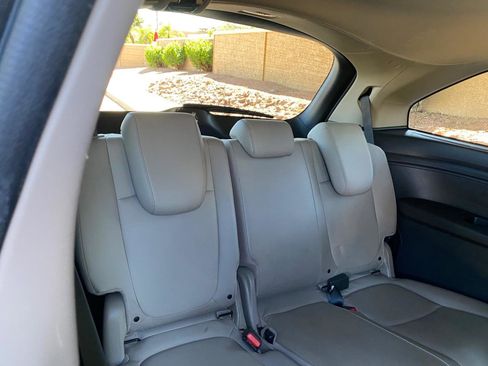 Used 2021 Honda Odyssey EX-L image 32