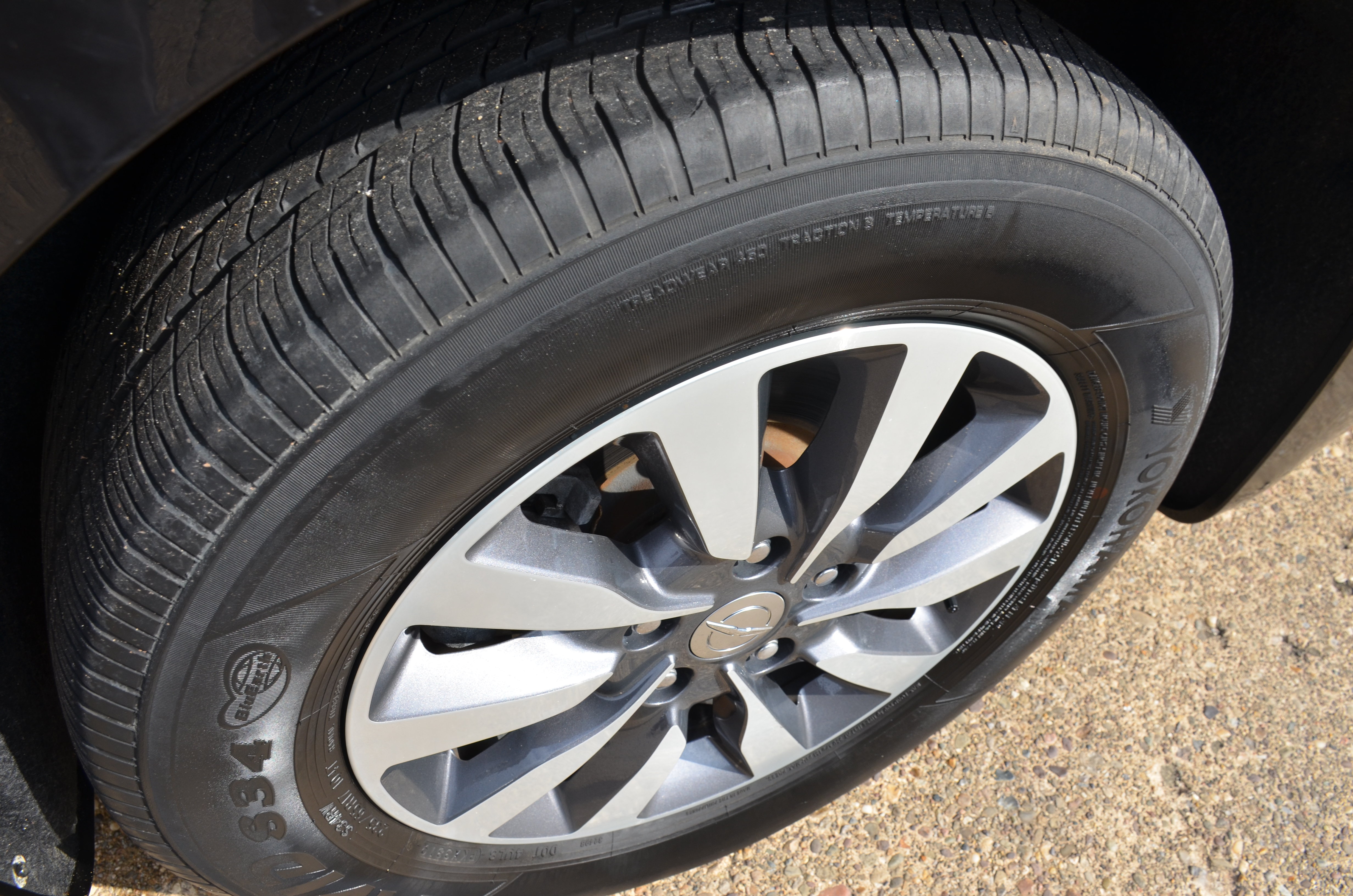 Used 2020 Chrysler Pacifica Touring-L Plus FWD image 17