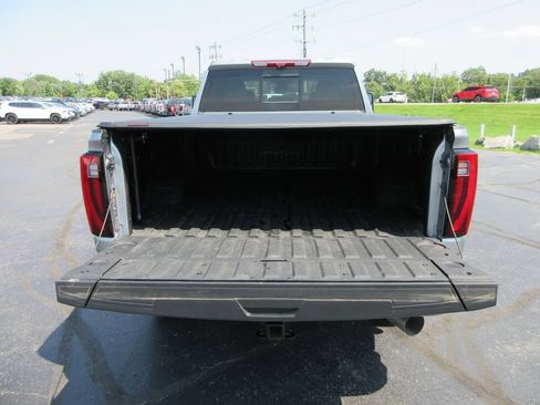 Certified 2025 GMC Sierra 2500 Denali w/ Denali Reserve Package AWD/4WD image 9
