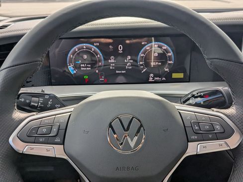 New 2026 Volkswagen Tiguan SE R-Line AWD/4WD image 20