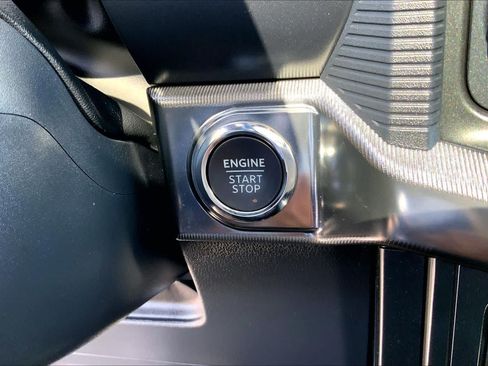 Used 2024 Ford F150 Raptor AWD/4WD image 32