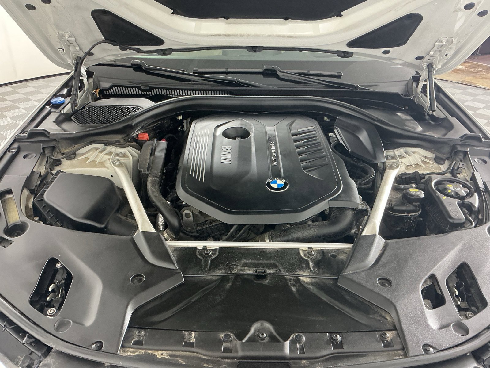 Used 2019 BMW 540i xDrive w/ M Sport Package AWD/4WD image 20