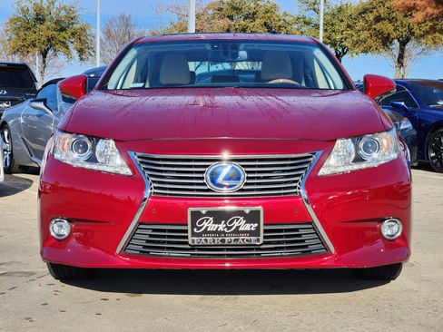 Used 2015 Lexus ES 300h image 8