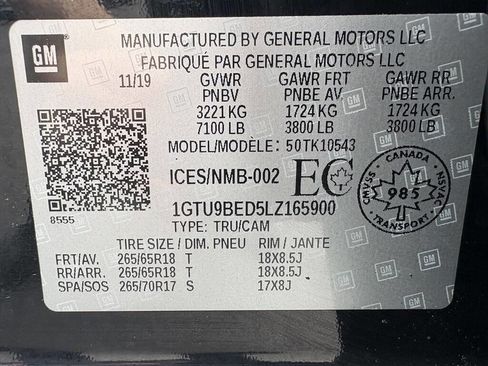 Used 2020 GMC Sierra 1500 SLE w/ X31 Off-Road Package image 13