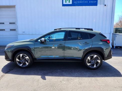 Used 2024 Subaru Crosstrek 2.5i Limited AWD/4WD image 2