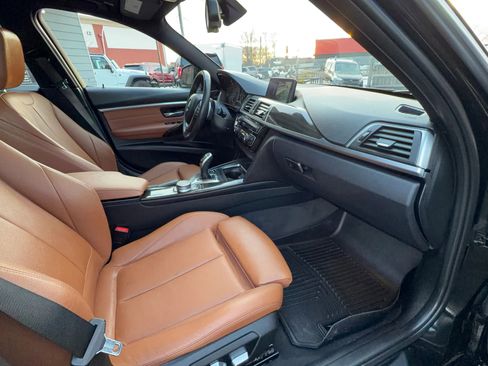 Used 2017 BMW 330i xDrive Sedan image 23