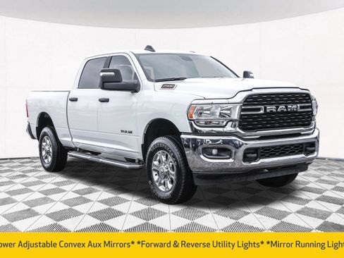 Used 2024 RAM 2500 Big Horn AWD/4WD image 12
