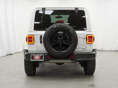 Certified 2022 Jeep Wrangler Unlimited Sahara image 12