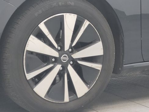 Used 2022 Nissan Altima 2.5 SV FWD image 31