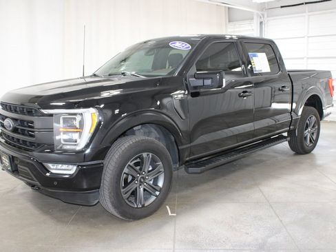 Used 2023 Ford F150 Lariat w/ Equipment Group 502A High AWD/4WD image 4
