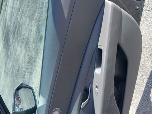 Used 2023 Hyundai Elantra SEL image 17