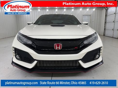 Used 2019 Honda Civic Type R image 8