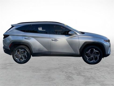 Used 2023 Hyundai Tucson Limited AWD/4WD image 2