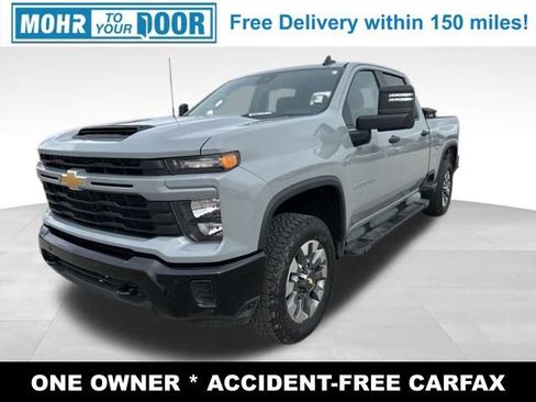 Used 2025 Chevrolet Silverado 2500 Custom w/ Custom Value Package image 1