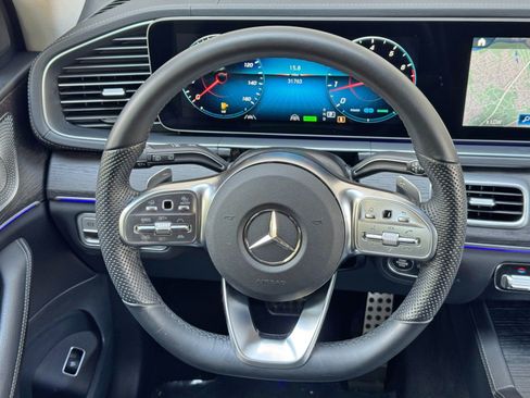 Used 2023 Mercedes-Benz GLS 580 4MATIC image 22