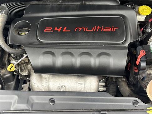 Used 2020 Jeep Compass Limited image 28