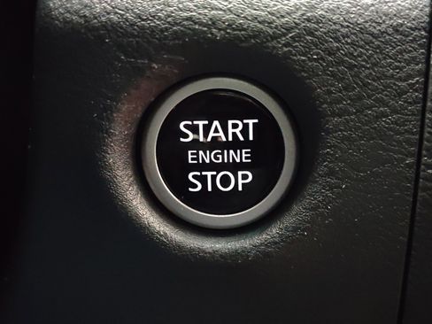 Certified 2024 Nissan Frontier PRO-4X w/ Technology Package image 34