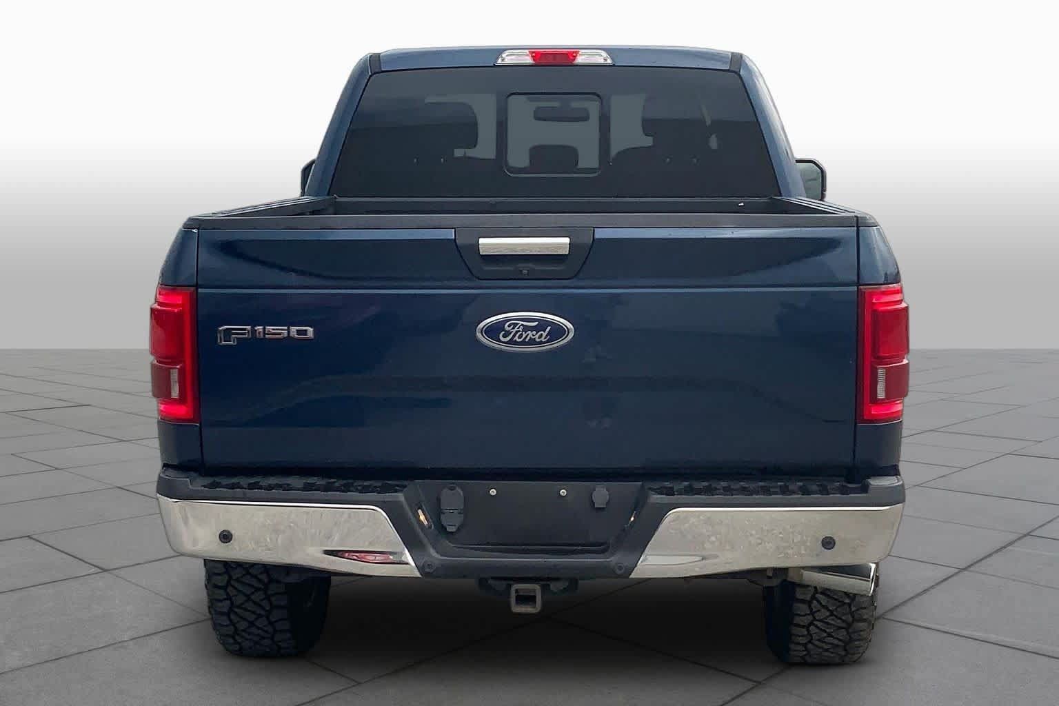 Used 2015 Ford F150 XLT w/ Equipment Group 302A Luxury AWD/4WD image 5