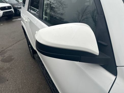 Used 2019 Toyota 4Runner TRD Off-Road image 36